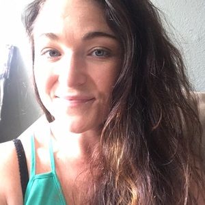 Meet your Posher, Pamela